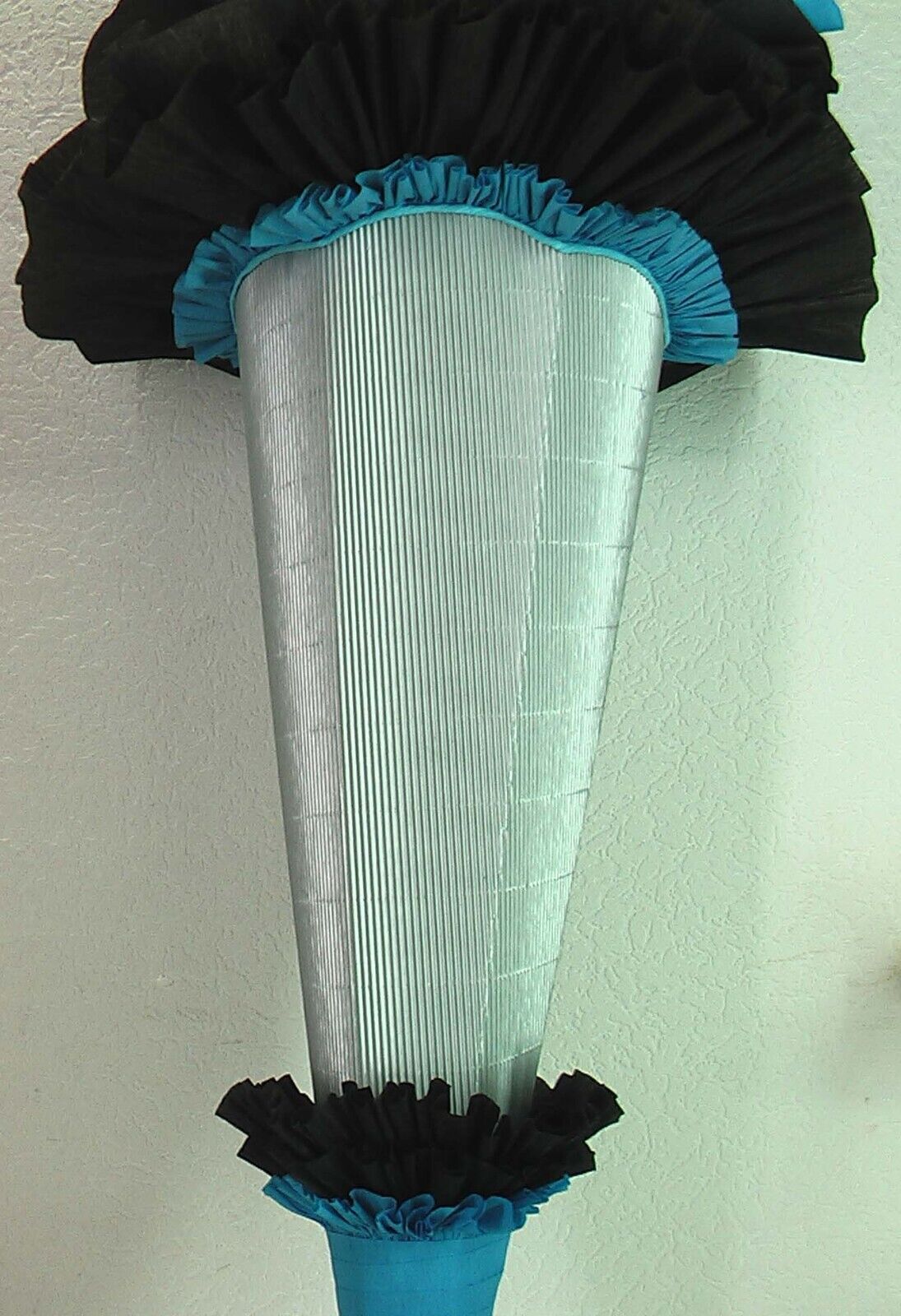 121