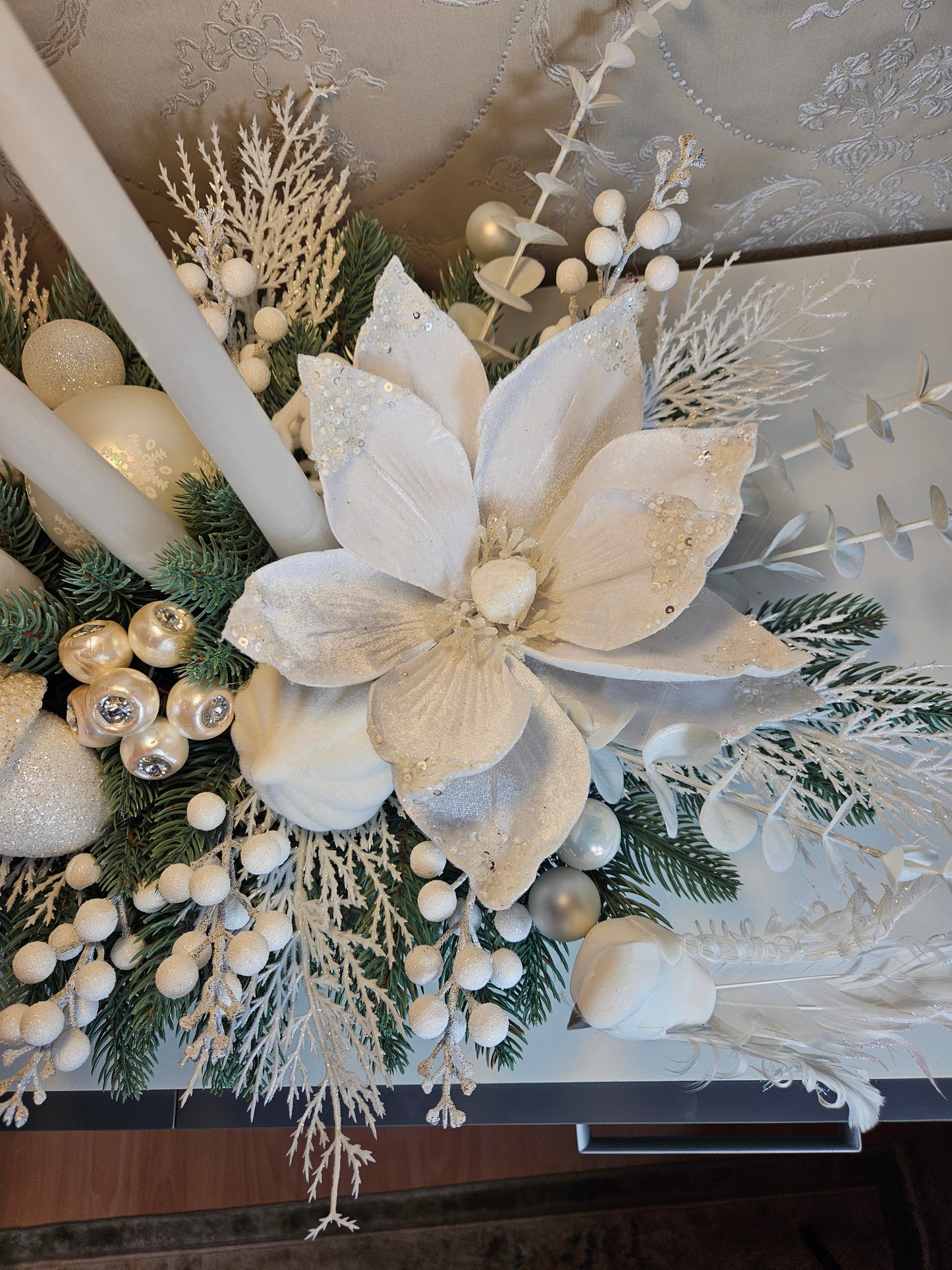 Weihnachtsgesteck + Adventsgesteck, Chrismes, Vögel, Weihnachtsdeko Weihnachtsblumen Tischdekor, Tischgesteck, Winterdekor,Advent
