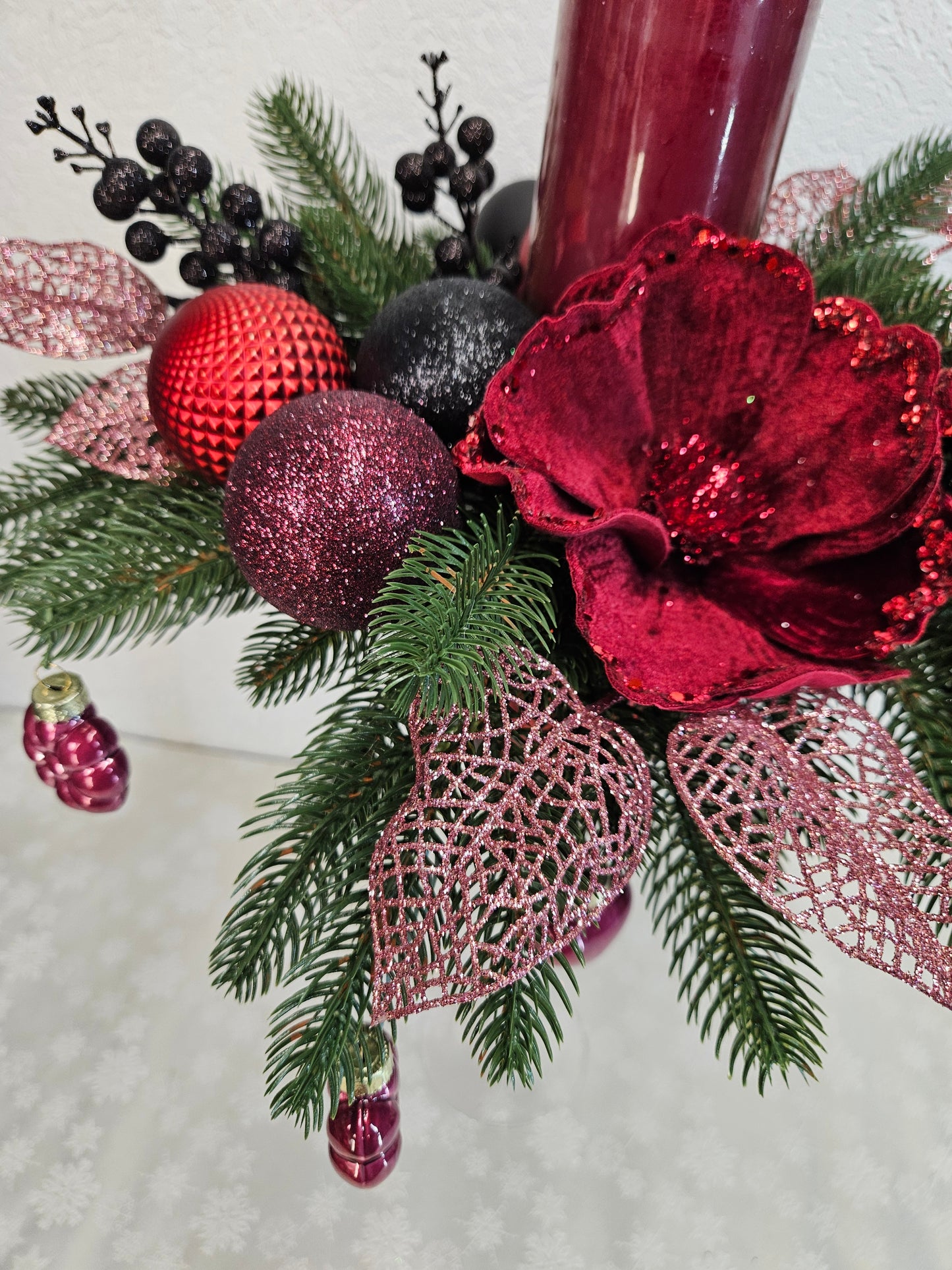 Weihnachtsgesteck, Windlicht Pokal, Weihnachtsdeko, Adventsgesteck, Tischgesteck, Festliche Dekor