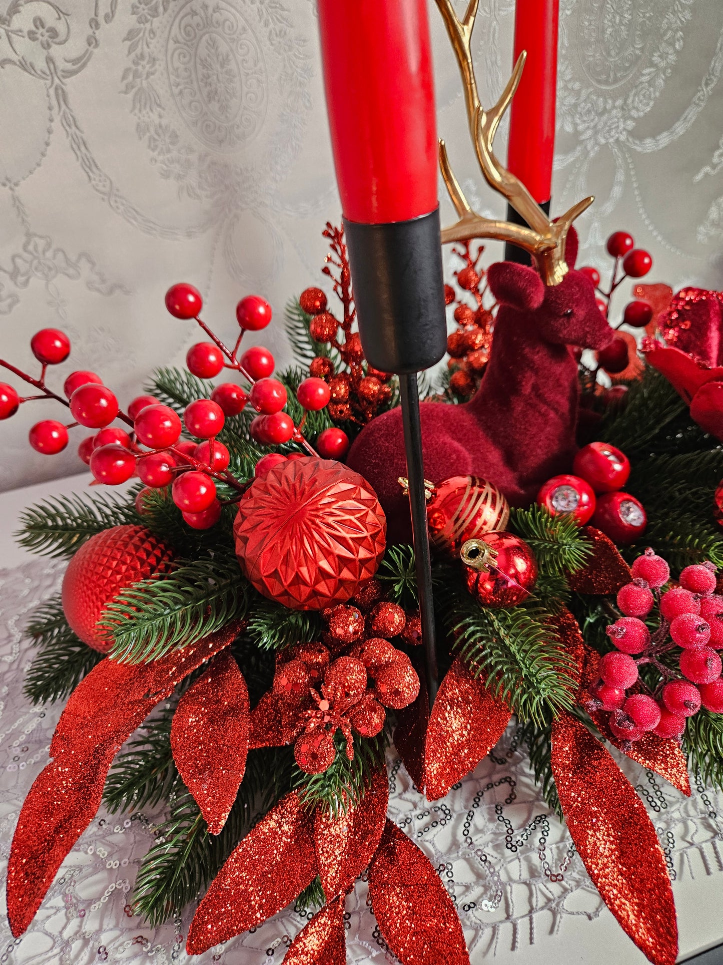 Advent Gesteck + 2 Kerzen Tischdekor Tischgesteck Winterdekor Adventdekoration mit Elch