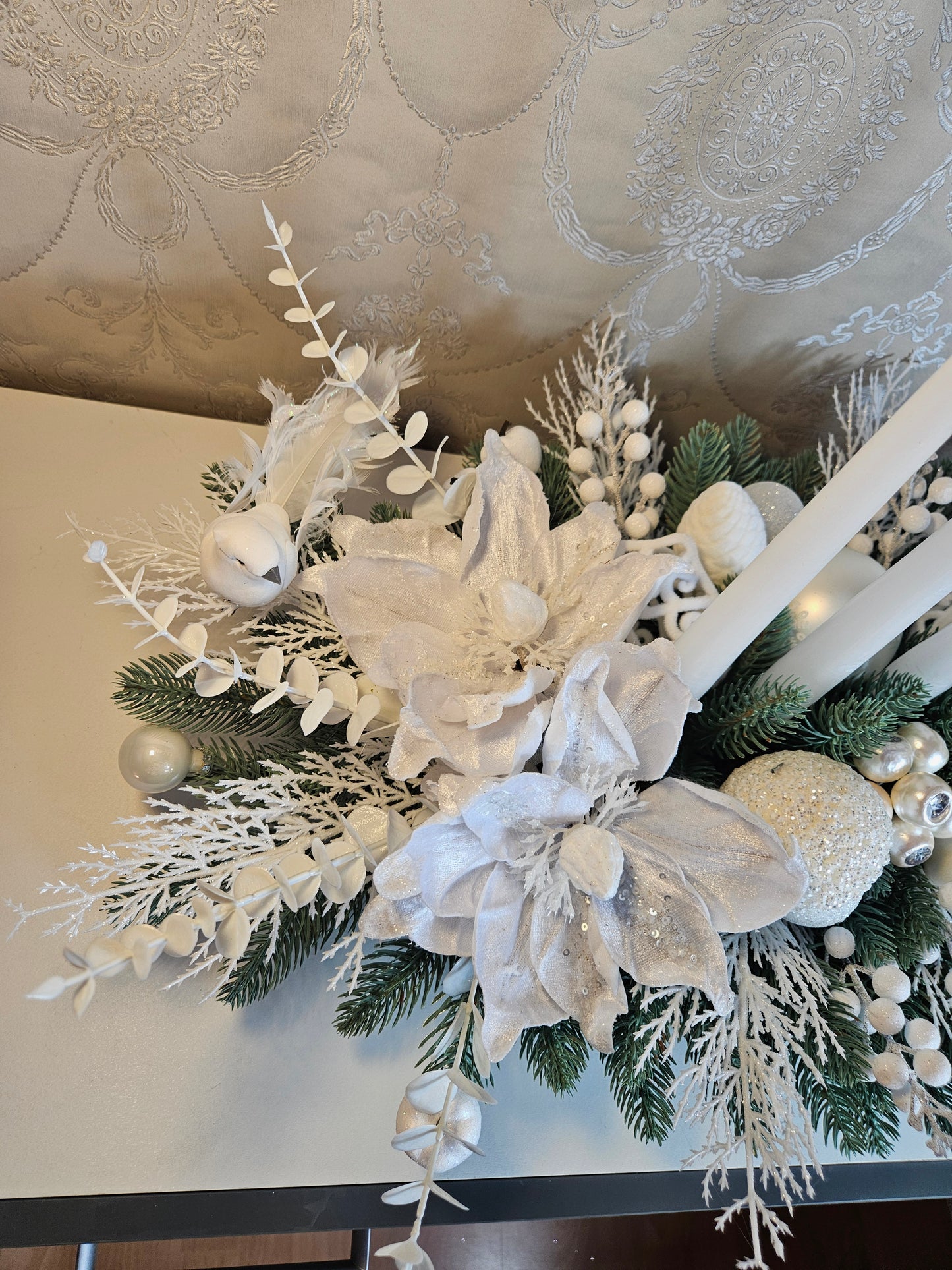 Weihnachtsgesteck + Adventsgesteck, Chrismes, Vögel, Weihnachtsdeko Weihnachtsblumen Tischdekor, Tischgesteck, Winterdekor,Advent