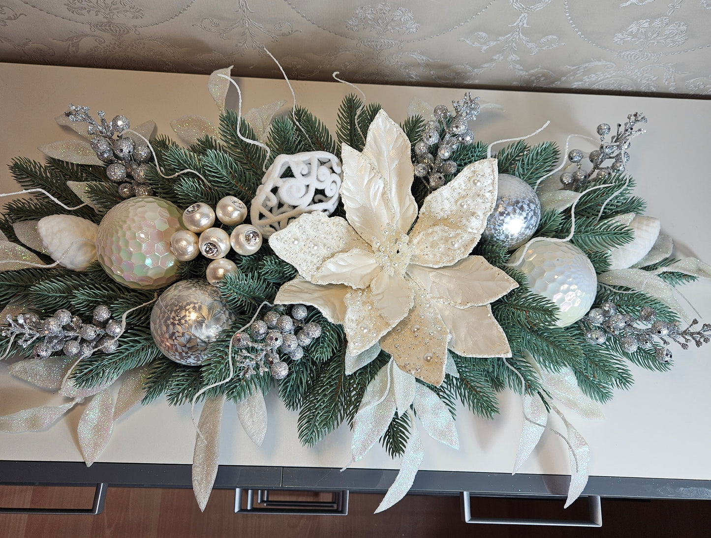 Weihnachtsgesteck + Adventsgesteck, Kamingesteck, Chrismes, Rehe, Weihnachtsdeko Weihnachtsblumen Tischdekor, Tischgesteck, Winterdekor,Advent