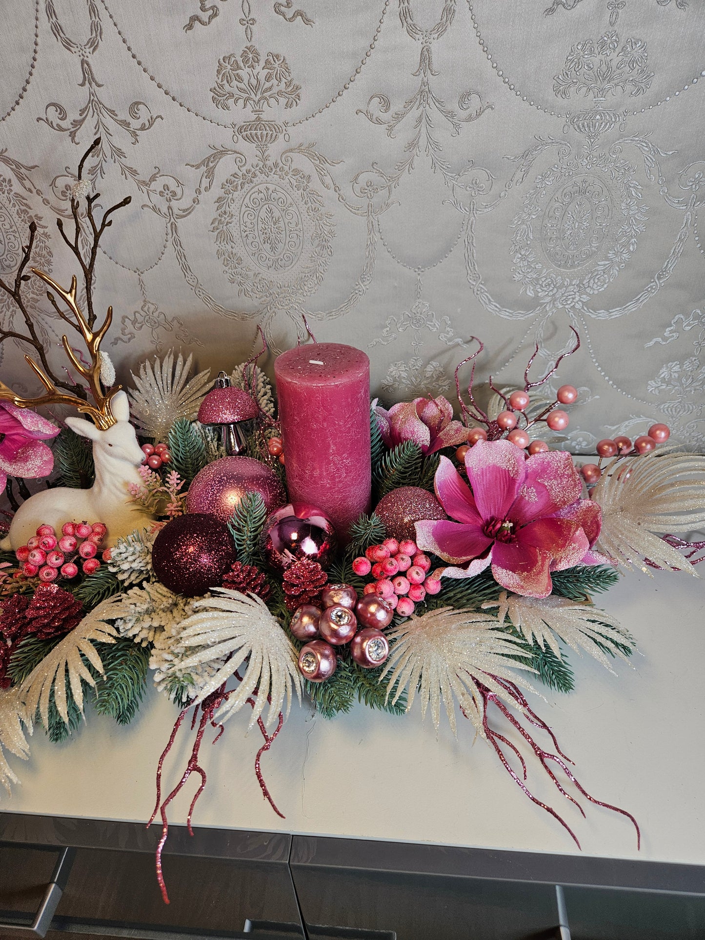 Weihnachtsgesteck + Adventsgesteck, Chrismes, Elche, Rehe, Weihnachtsdeko Weihnachtsblumen Tischdekor, Tischgesteck, Winterdekor,Advent