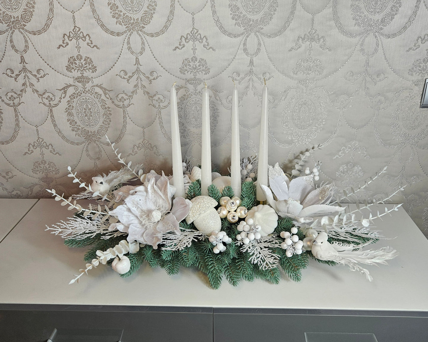 Weihnachtsgesteck + Adventsgesteck, Chrismes, Vögel, Weihnachtsdeko Weihnachtsblumen Tischdekor, Tischgesteck, Winterdekor,Advent