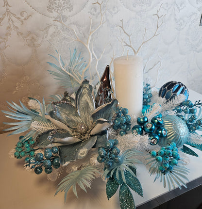 Weihnachtsgesteck + 1 Kerze, Geschenk, Tischdekor, Tischgesteck, Winterdekor,Advent weiss türkis silber