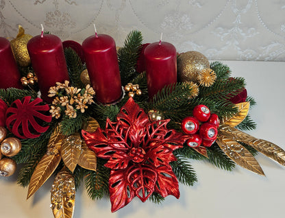 Weihnachtsgesteck + 4 Kerzen, Gesteck, Tischdekor, Tischgesteck, Winterdekor,Advent grün dunkelrot gold