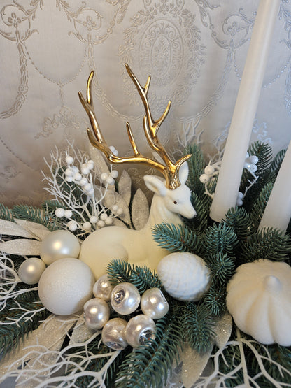 Weihnachtsgesteck + Adventsgesteck + 4 Kerzen, Kamingesteck, Chrismes, Rehe, Weihnachtsdeko Weihnachtsblumen Tischdekor, Tischgesteck, Winterdekor,Advent