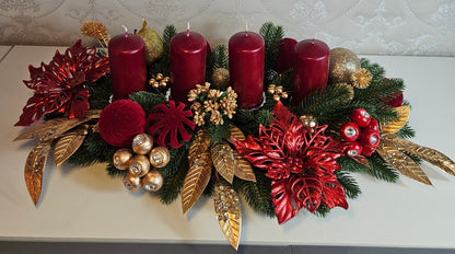 Weihnachtsgesteck + 4 Kerzen, Gesteck, Tischdekor, Tischgesteck, Winterdekor,Advent grün dunkelrot gold