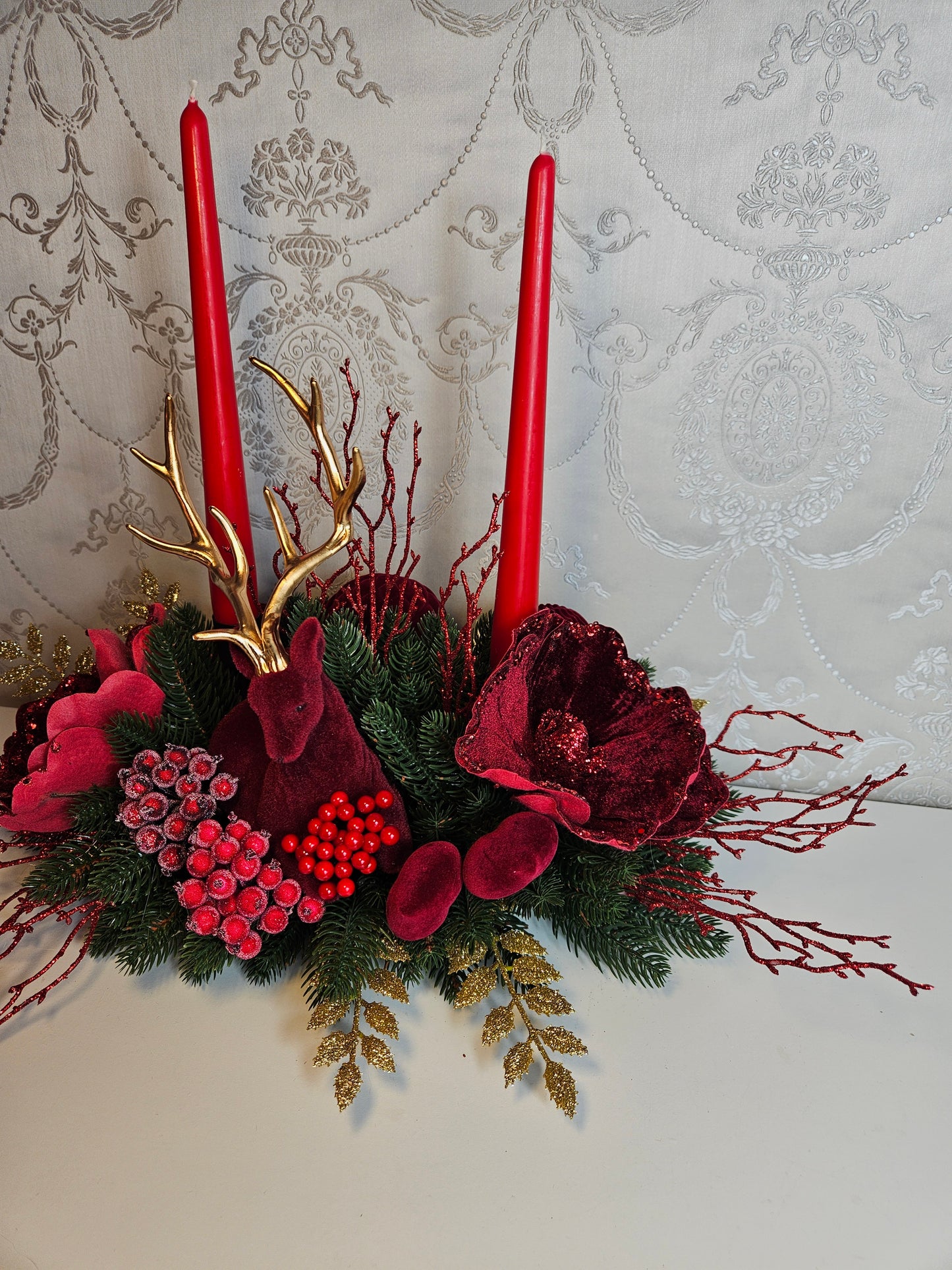 Weihnachtsdekor + Adventsgesteck + eine Elchfigur, Kamingesteck, Chrismes, Rehe, Weihnachtsdeko Weihnachtsblumen Tischdekor, Tischgesteck, Winterdekor,Advent Weihnachtsdekoration Geschenkidee Purpur rot grün