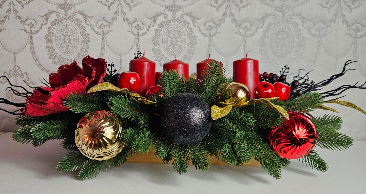 Weihnachtsgirlande + Adventsgesteck + 4 Kerzen, Kamingesteck, Chrismes, Rehe, Weihnachtsdeko Weihnachtsblumen Tischdekor, Tischgesteck, Winterdekor,Advent Weihnachtsdekoration Geschenkideen grün schwarz rot gold