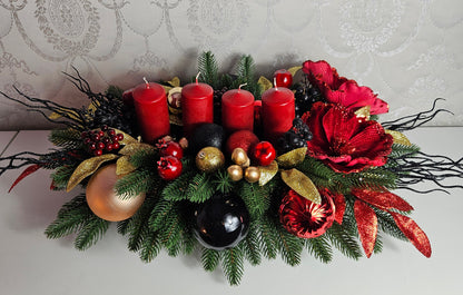 Weihnachtsgirlande + Adventsgesteck + 4 Kerzen, Kamingesteck, Chrismes, Rehe, Weihnachtsdeko Weihnachtsblumen Tischdekor, Tischgesteck, Winterdekor,Advent Weihnachtsdekoration Geschenkideen grün schwarz rot gold