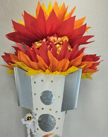 SCHULTÜTE ZUCKERTÜTE "WELTALL / RAKETE /  RAUMSCHIFF / ASTRONAUTEN" für Jungs weiß silber gelb orange rot