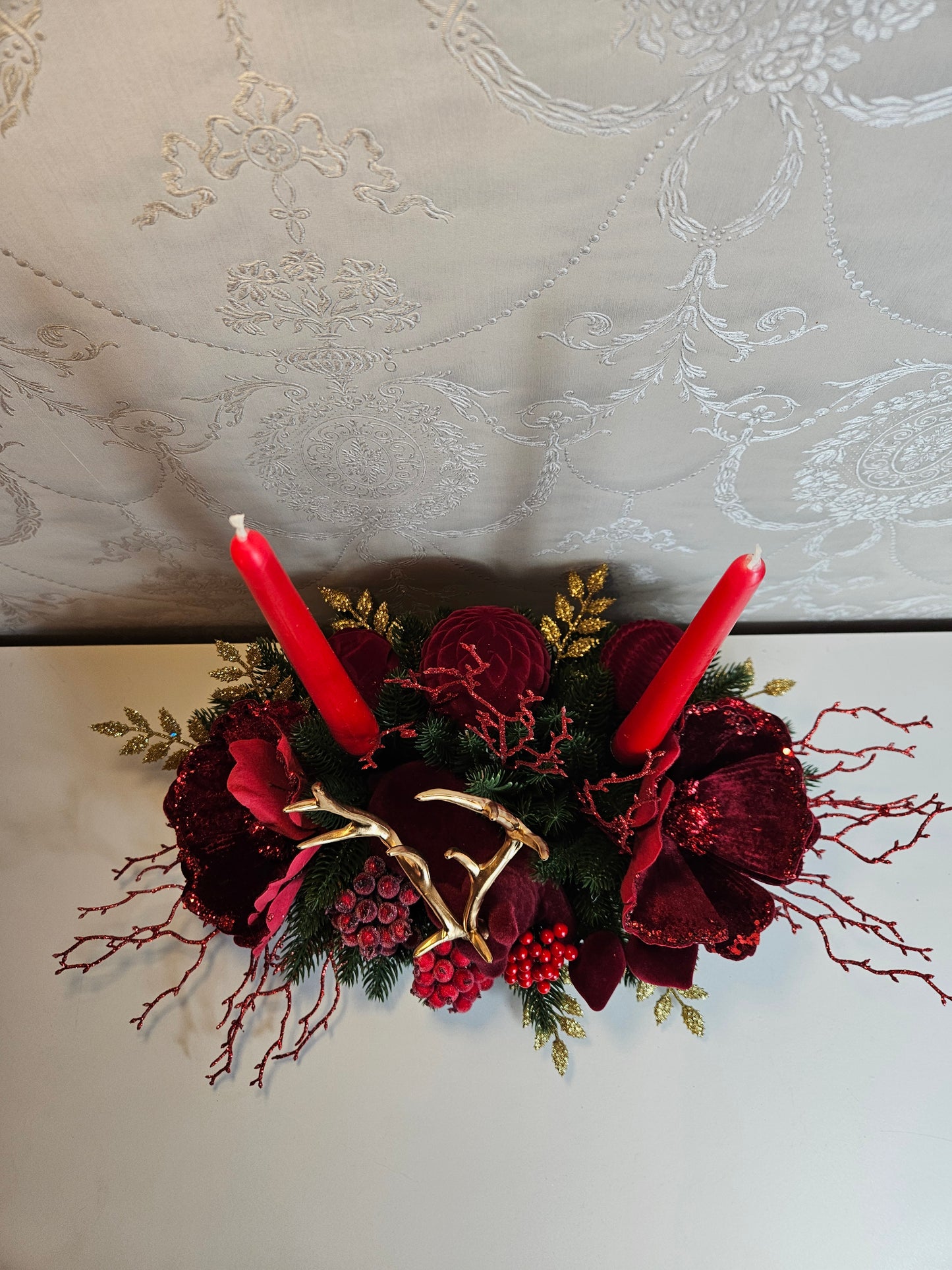 Weihnachtsdekor + Adventsgesteck + eine Elchfigur, Kamingesteck, Chrismes, Rehe, Weihnachtsdeko Weihnachtsblumen Tischdekor, Tischgesteck, Winterdekor,Advent Weihnachtsdekoration Geschenkidee Purpur rot grün