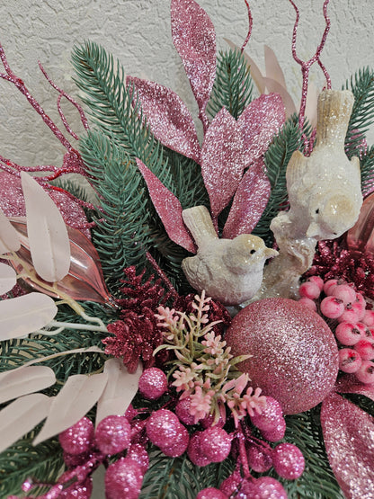 Weihnachtsgesteck, Weihnachtsdeko, Adventsgesteck, Tischgesteck, Festliche Dekor rosa weiß blaue Tanne
