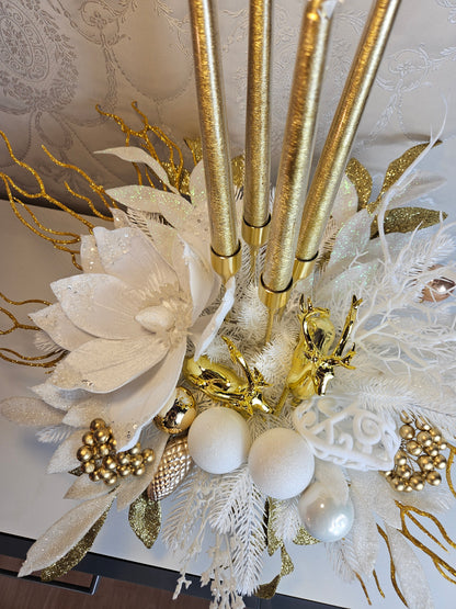 Weihnachtsgesteck + 4 Kerzen + 2 Rehe/Hirsche, Geschenk, Tischdekor, Tischgesteck, Winterdekor,Advent weiss gold