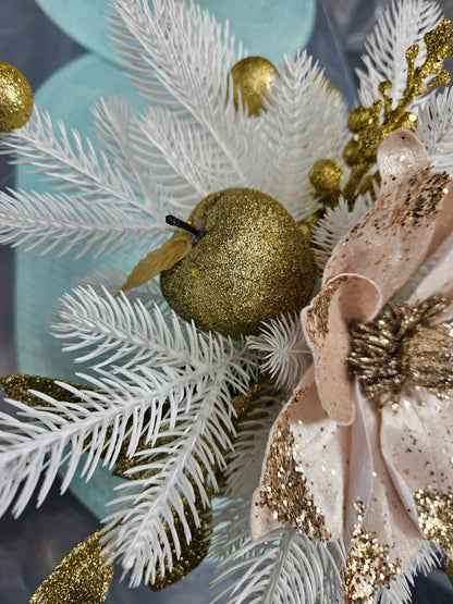 Weihnachtsgesteck + Kerze, Gesteck, Tischdekor, Tischgesteck, Winterdekor,Advent weiß schwarz gold